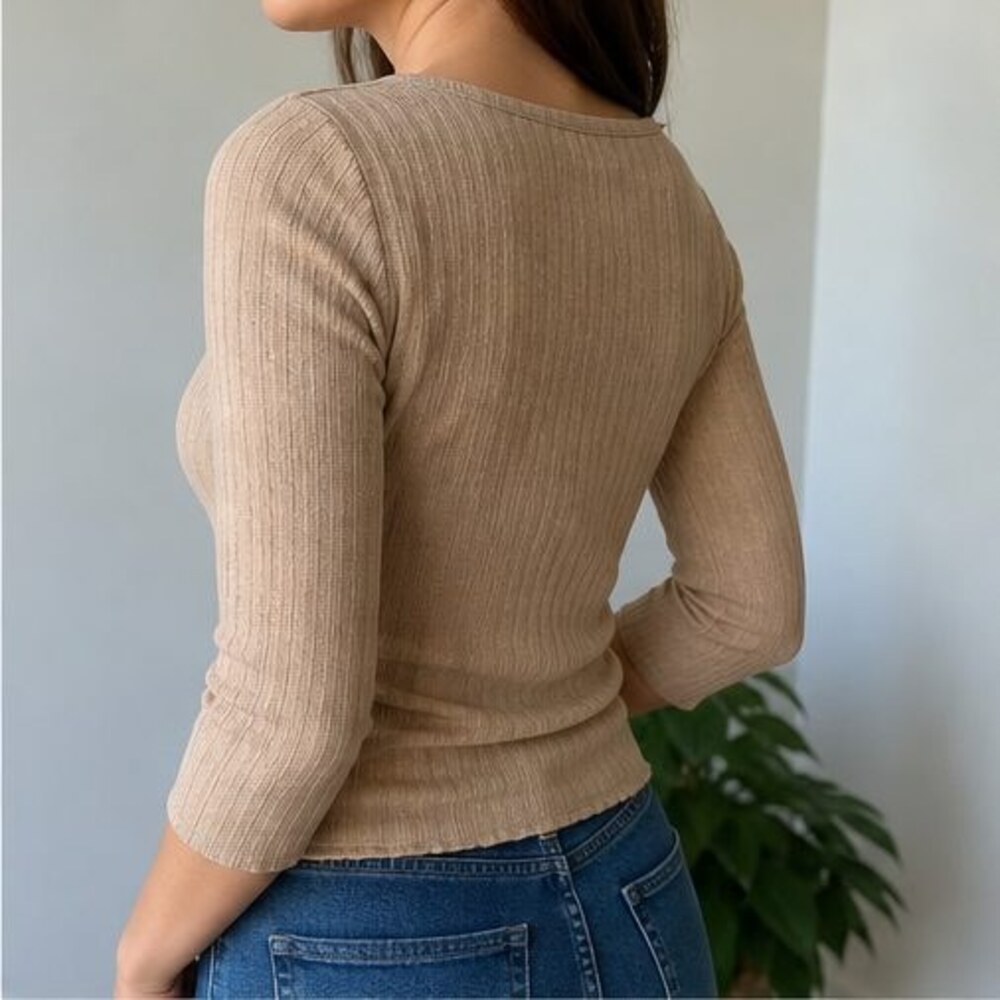 Sand Button Blouse - Picture 3 of 6